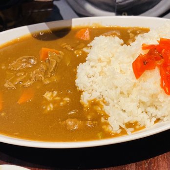 Koromo - Beef curry... Beef-very tender  Curry-it's ok.. had better... Rice-perfect and sticky - Japanese Near Me - Aiea, Hawaii