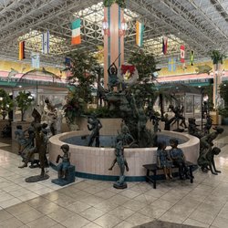 Old Wellington Mall