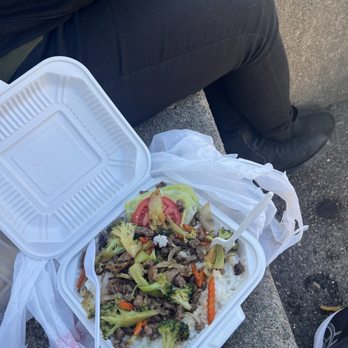 Rita's Catering & Eatery - Beef broccoli - Food Trucks Near Me - San Francisco, California