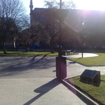 Park Square - Parks Near Me - Leeds, XWY