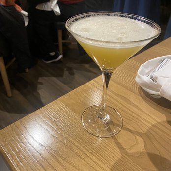 Fish On - Pineapple martini ! Yum! - Seafood Near Me - Lewes, Delaware