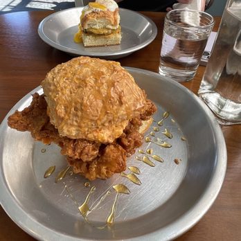 Buford's Biscuits - Low Country Biscuit with fried chicken, pimento cheese, and hot honey (front) - New American Near Me - Leesburg, Virginia
