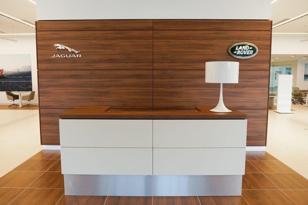 LAND ROVER ENGLEWOOD Updated August 2024 13 Photos & 10 Reviews