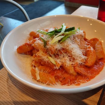Levetto - Italian Near Me - Thornhill, Ontario