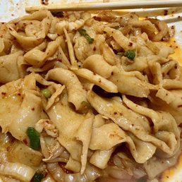 Biang Biang Noodles with Napa Cabbage Biang Biang Noodles with Napa Cabbage