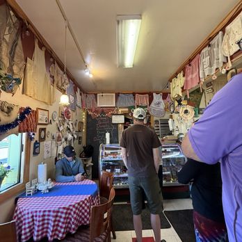 Granny's Gourmet Donuts - Not much space to hang so get in and out! - Donuts Near Me - Bozeman, Montana Granny's Gourmet Donuts - Not much space to hang so get in and out! - Donuts Near Me - Bozeman, Montana