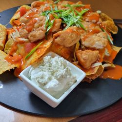 Grille on Main Restaurant & Bar - Buffalo Chicken Nachos