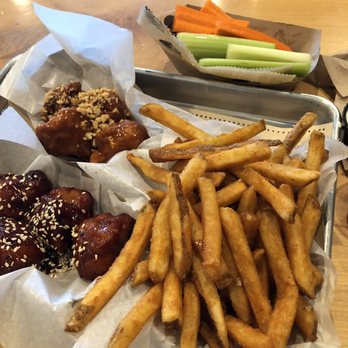 Fire Wings - Fairfield - 8 piece boneless and seasoned fries combo meal. Side order of veggies and blue cheese. - Chicken Wings Near Me - Fairfield, California