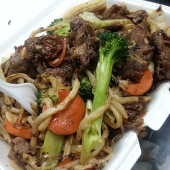 Kwon's Restaurant - Beef chow mein - Chinese Near Me - Pomona, California Kwon's Restaurant - Beef chow mein - Chinese Near Me - Pomona, California