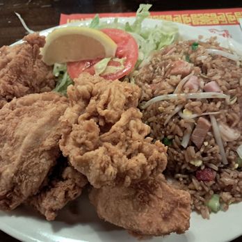 La Caridad 72 - Fridd chicken with fried rice and salad - Chinese Near Me - New York, New York La Caridad 72 - Fridd chicken with fried rice and salad - Chinese Near Me - New York, New York