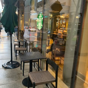 Starbucks - Outdoor seating - Coffee & Tea Near Me - Portland, Oregon