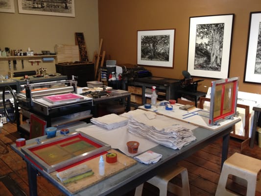 ink.paper.plate by null