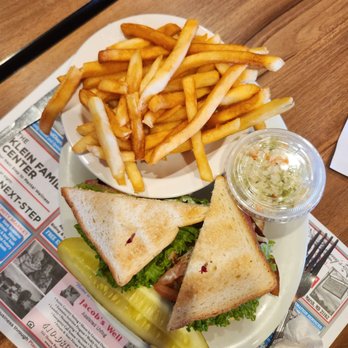 Box Hill Crab Cakes - Another angle of crabcake BLT - Pizza Near Me - Abingdon, Maryland