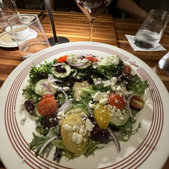 The Grove Bar + Kitchen - Greek salad - New American Near Me - Winter Park, Florida