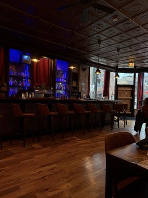 Gaoku Izakaya & Craft Drinks by null