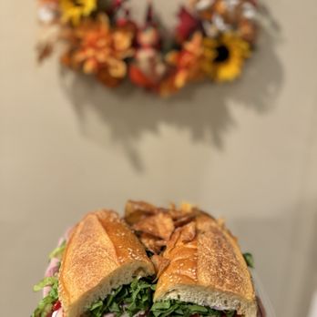 Alfredo's Pizzeria - The Italian Hero - Italian Near Me - Ridge, New York