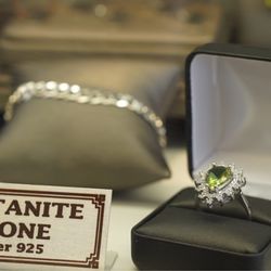 Ed’s Jewelry & Watch Service Center