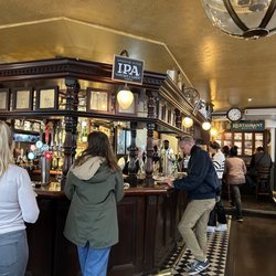 Sherlock Holmes - Ordering some fish and chips