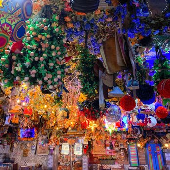 Pueblito Viejo - Inside decor - Colombian Near Me - Miami, Florida Pueblito Viejo - Inside decor - Colombian Near Me - Miami, Florida
