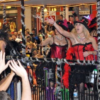 Historic Ybor City District - "Me, me, meeeee.....throw it to ME!" - Landmarks & Historical Buildings Near Me