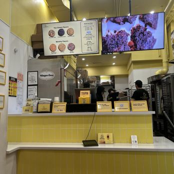 Thin Cookies - Desserts Near Me - New York, New York Thin Cookies - Desserts Near Me - New York, New York