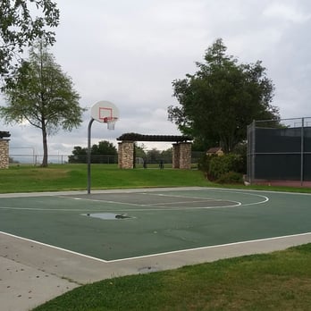 Alta Laguna Park - Basketball court - Hiking Near Me - Laguna Beach, California