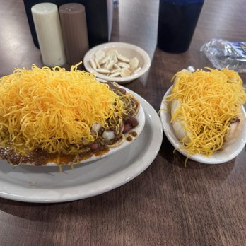 Skyline Chili - 5 way with beans and onions and a cheese coney - Hot Dogs Near Me - Richmond, Kentucky Skyline Chili - 5 way with beans and onions and a cheese coney - Hot Dogs Near Me - Richmond, Kentucky