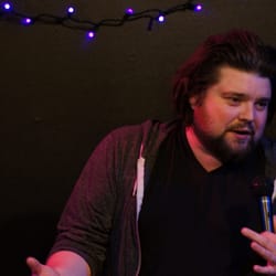 The Purple Room - Vancouver's Simon King stopped by courtesy of the Winnipeg Comedy Festival.