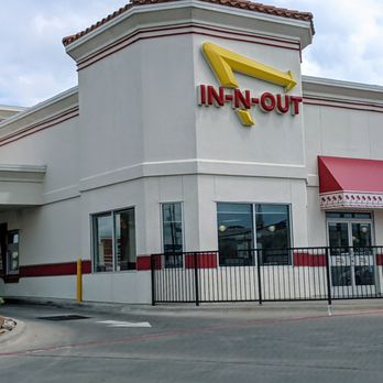In-N-Out Burger - Outside - Fast Food Near Me - Waco, Texas In-N-Out Burger - Outside - Fast Food Near Me - Waco, Texas