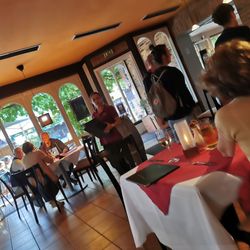 Ristorante Pizzeria La Taverna - Innenansicht 2022