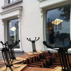 Story Urban Deli Shop
