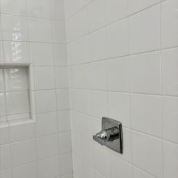 Master bathroom deep cleaning Master bathroom deep cleaning