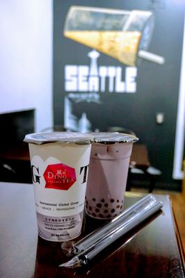 Photo of DING TEA SEATTLE - Seattle, WA, US. Lychee Yakult ($6.45). Taro Milk Tea ($5.45).