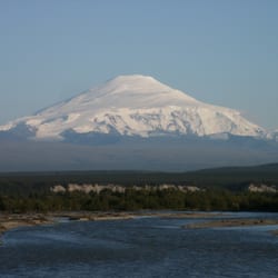Chistochina Bed and Breakfast - Mt. Sanford from bridge