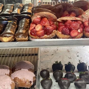 The Donut Man - Glendora - I've got eyes on the strawberry donuts!! - Donuts Near Me - Glendora, California The Donut Man - Glendora - I've got eyes on the strawberry donuts!! - Donuts Near Me - Glendora, California