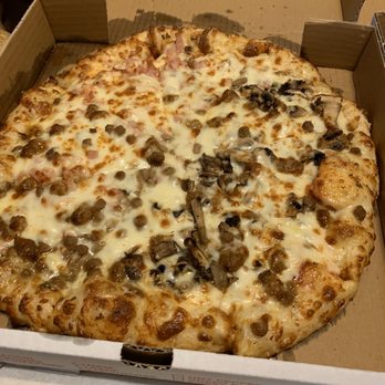 Uncle John's Pizza - Pizza Near Me - Grand Prairie, Texas