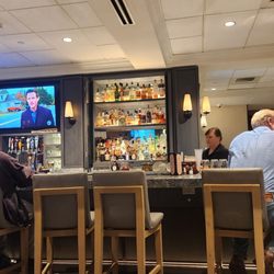 Hull & Mason Bar And Kitchen