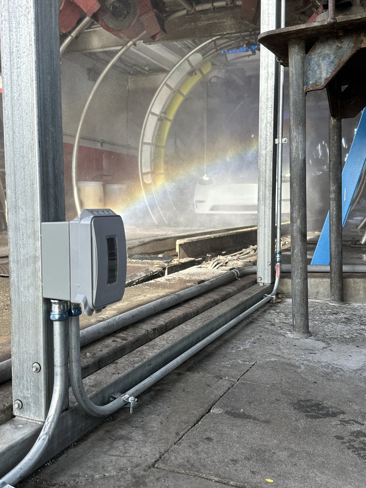 Slide of Hunts Electrical Contracting