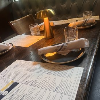 Wence's - Dining table - New American Near Me - Pleasant Hill, California Wence's - Dining table - New American Near Me - Pleasant Hill, California
