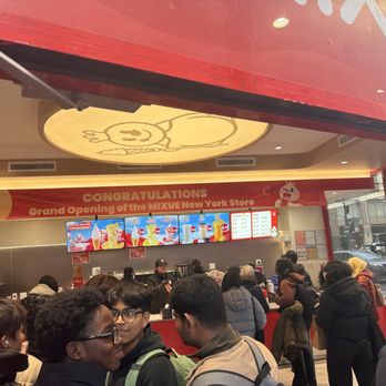 Mixue - Indoors - Ice Cream & Frozen Yogurt Near Me - New York, New York Mixue - Indoors - Ice Cream & Frozen Yogurt Near Me - New York, New York