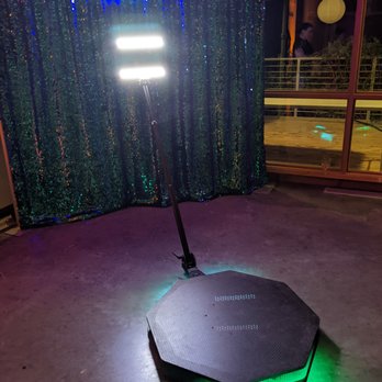 ZimZoom Photo Booth - The 3D video experience was a lot of fun. New as of 2022. Check out the videos I posted to ZimZoom's Yelp page. - Photo Booth Rentals Near Me - Chapel Hill, North Carolina