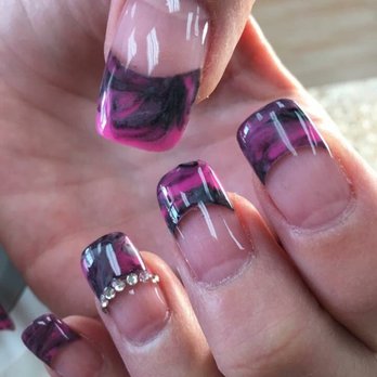 Diamond Nails - Unique - Nail Salons Near Me - Shakopee, Minnesota