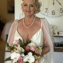 Bella Bloom - Original bouquet so beautiful