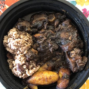 Back A Yard Caribbean Grill - Beef Oxtails Plate with Fried Plantains and Rice - Caribbean Near Me - Campbell, California Back A Yard Caribbean Grill - Beef Oxtails Plate with Fried Plantains and Rice - Caribbean Near Me - Campbell, California