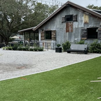 Chef B’s - Ma Daisy's Porch outdoor areas. - Soul Food Near Me - Bluffton, South Carolina