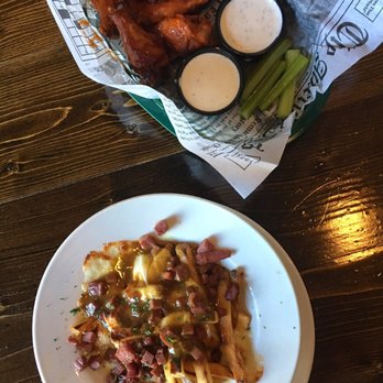 Grace O'Malley's - Poutine & Wings - Irish Pub Near Me - Matthews, North Carolina Grace O'Malley's - Poutine & Wings - Irish Pub Near Me - Matthews, North Carolina