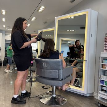 Myblow LA - Blow Dry/Out Services Near Me - Beverly Hills, California Myblow LA - Blow Dry/Out Services Near Me - Beverly Hills, California