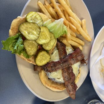 Fitz's - Pub Burger - New American Near Me - Saint Louis, Missouri