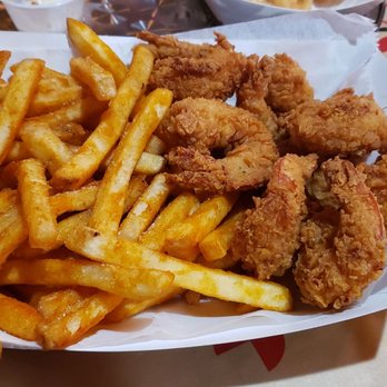 Mr and Mrs Crab - Fried shrimp basket. - Seafood Near Me - Pinellas Park, Florida Mr and Mrs Crab - Fried shrimp basket. - Seafood Near Me - Pinellas Park, Florida
