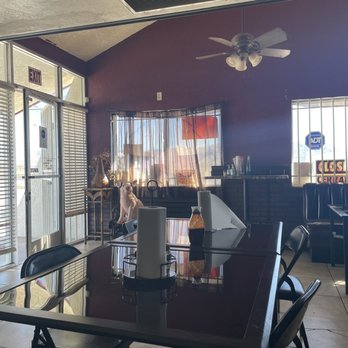 Halleluiah BBQ - The inside of the dining room yes - Barbeque Near Me - Apple Valley, California Halleluiah BBQ - The inside of the dining room yes - Barbeque Near Me - Apple Valley, California
